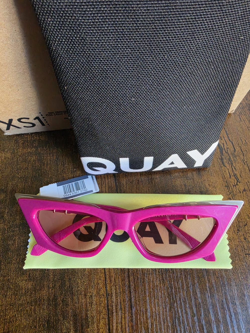 Valentino 55mm V-Goldcut I Cat-Eye Sunglasses in Pink - Picture 9 of 9